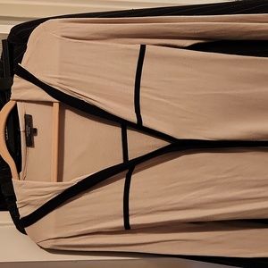 Max Mara hooded and belted sweater perfect.for spring/summer size L